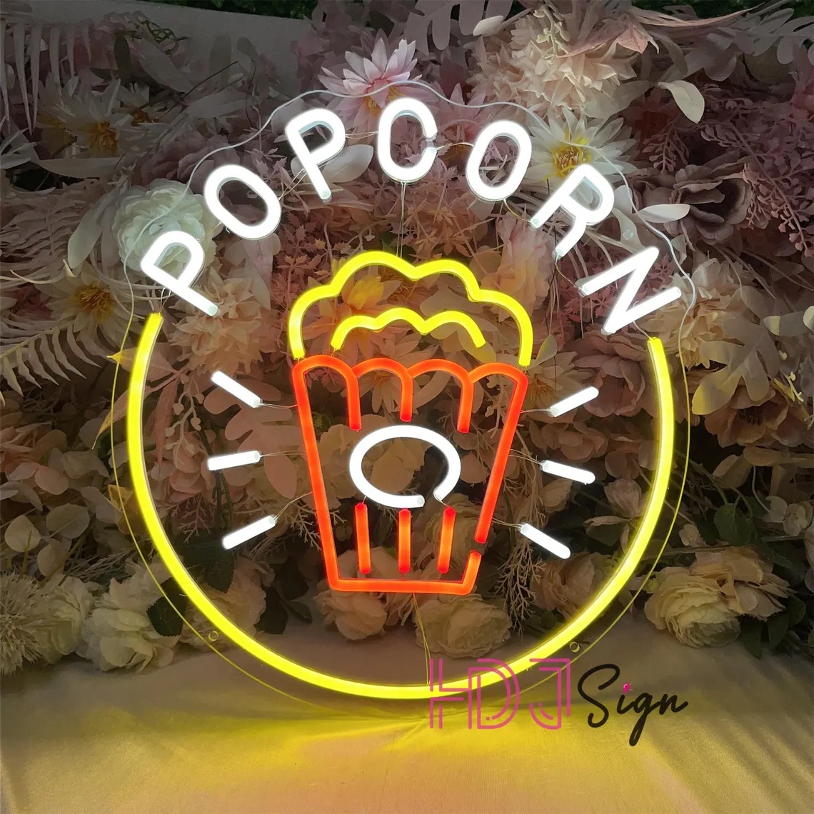 Insegna al Neon LED a Forma di - Home Cinema Wall Lights recensione e prezzo