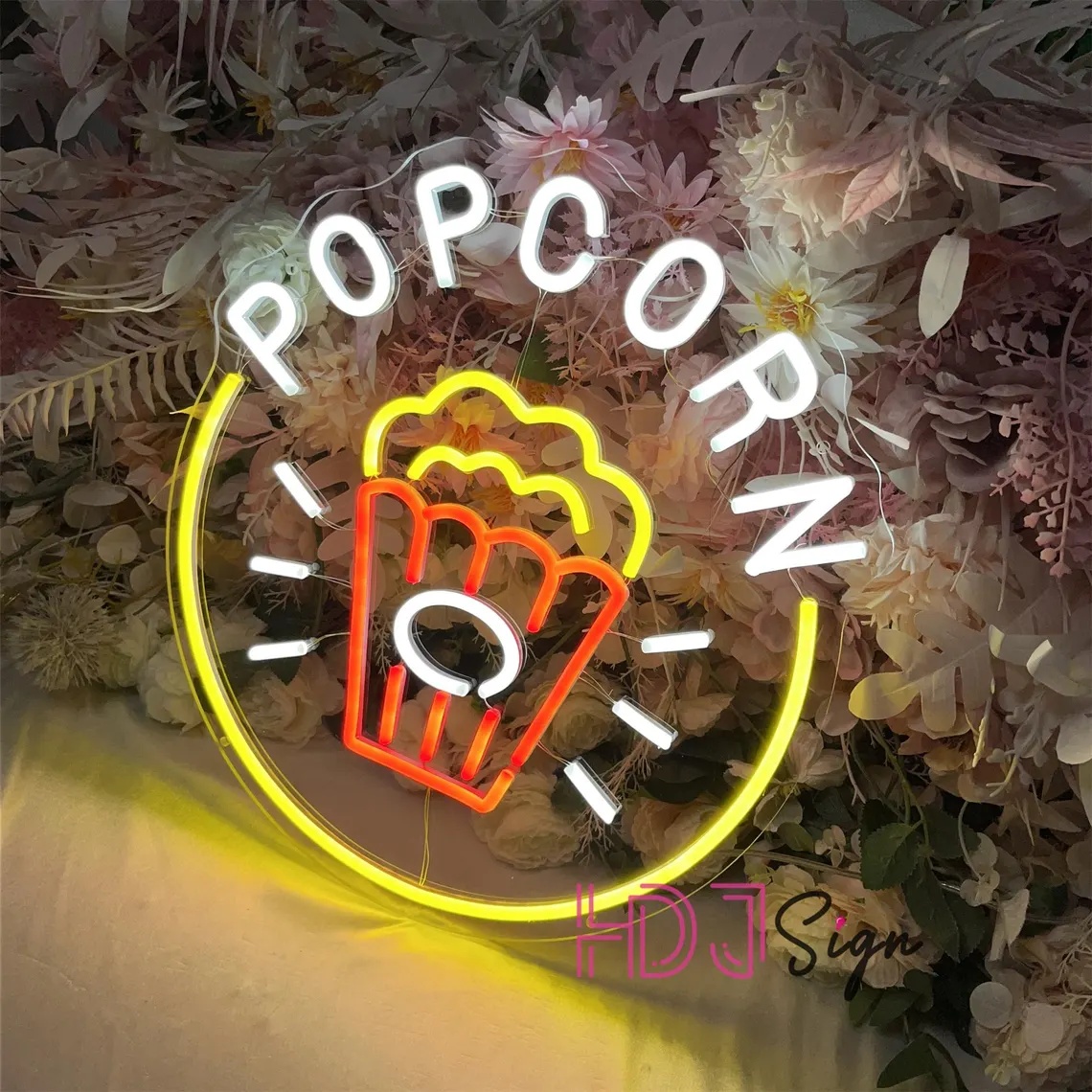Insegna al Neon LED a Forma di - Home Cinema Wall Lights recensione e prezzo