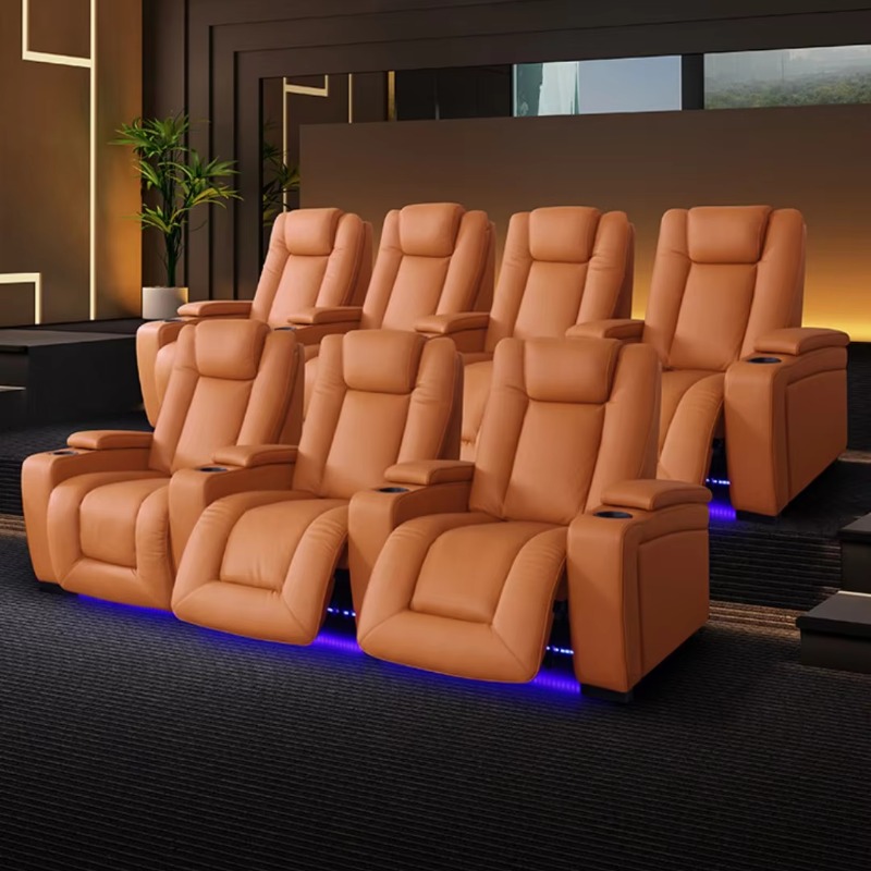 Divani Reclinabili Manuali di  - Home Cinema Luxury recensione e prezzo